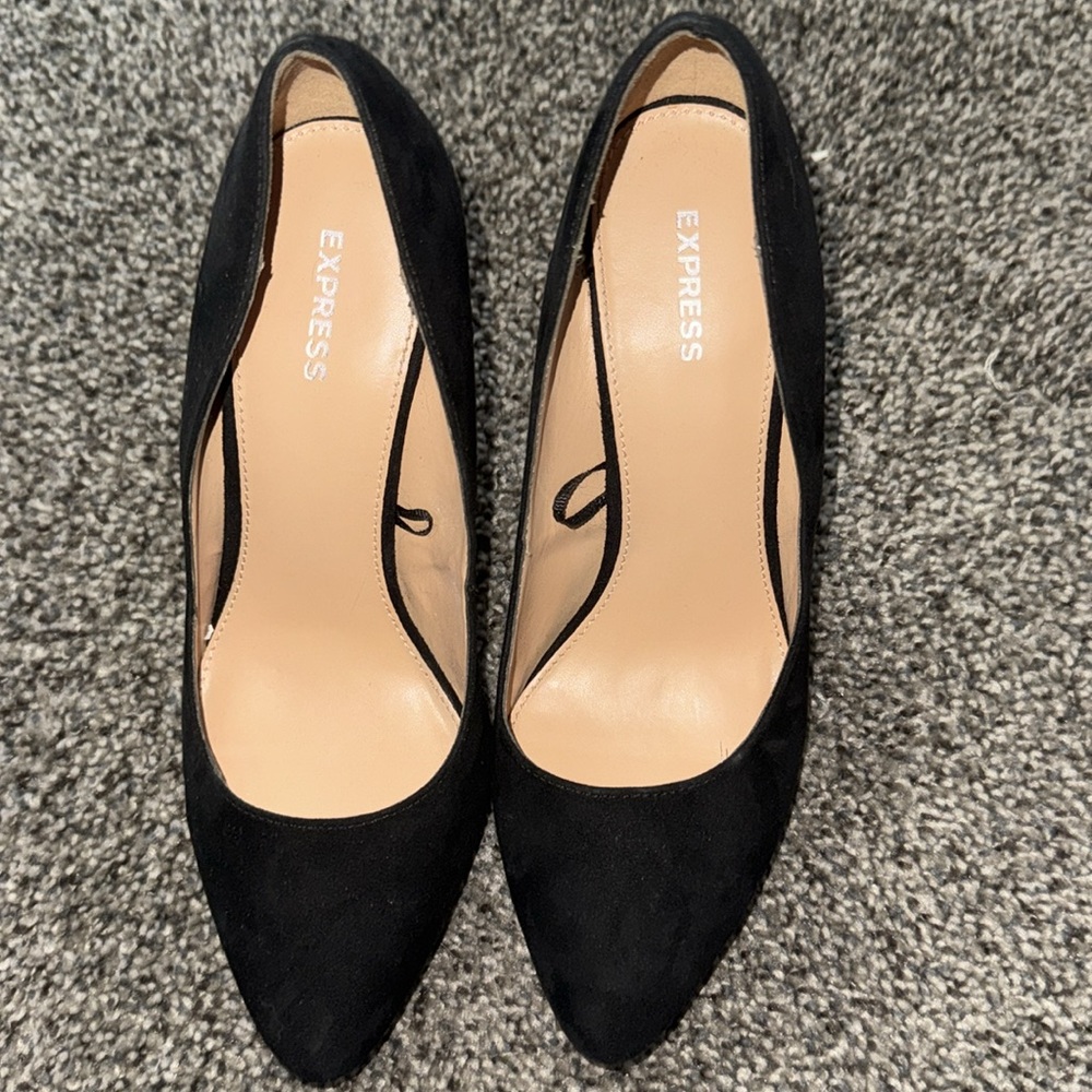 Express Block Heels - Picture 5 of 5